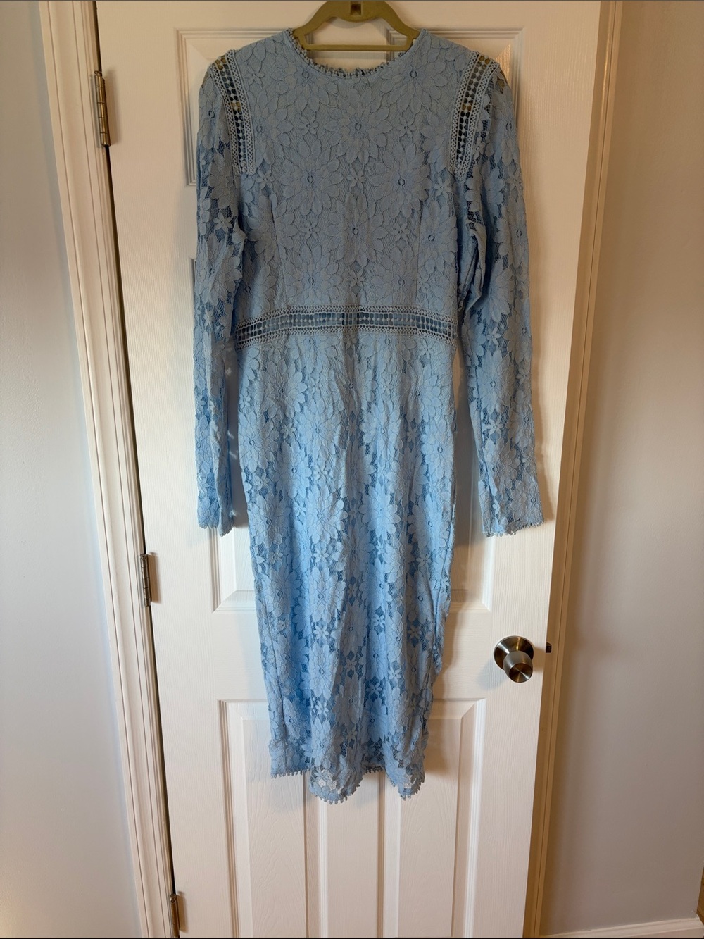 PrettyLittleThing Sky Blue Lace Long Sleeve Midi Dress